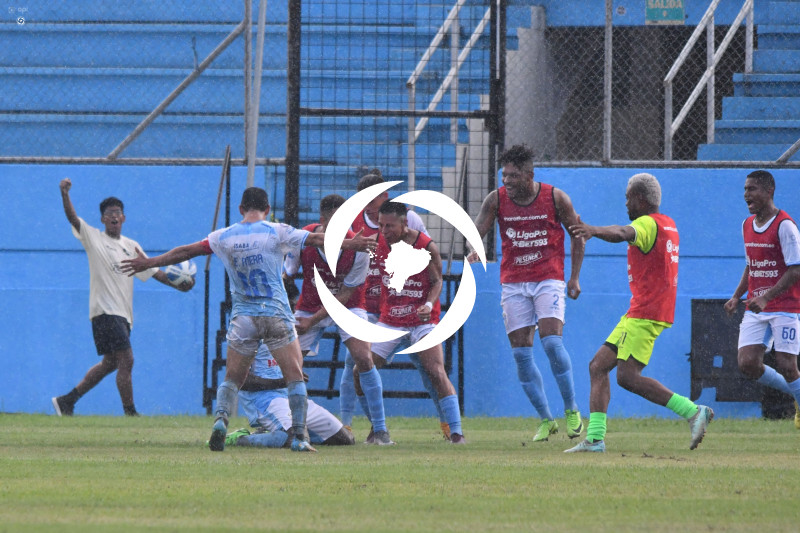 FBL-LIGAPRO-MANTA - BUHOS-J02