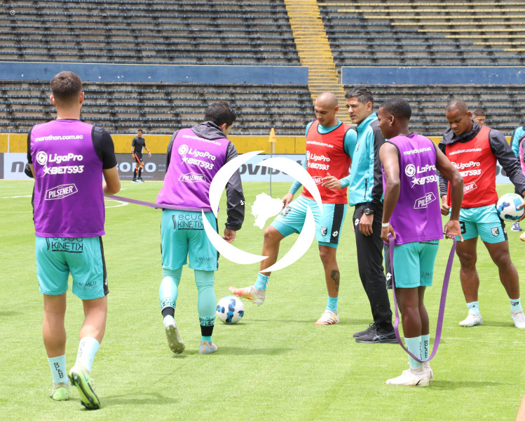 FBL-LIGAPRO-CUMBAYA-MUSHUCRUNA