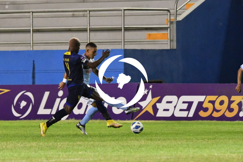 FBL-LIGAPRO-MANTA - CHACARITAS-J09