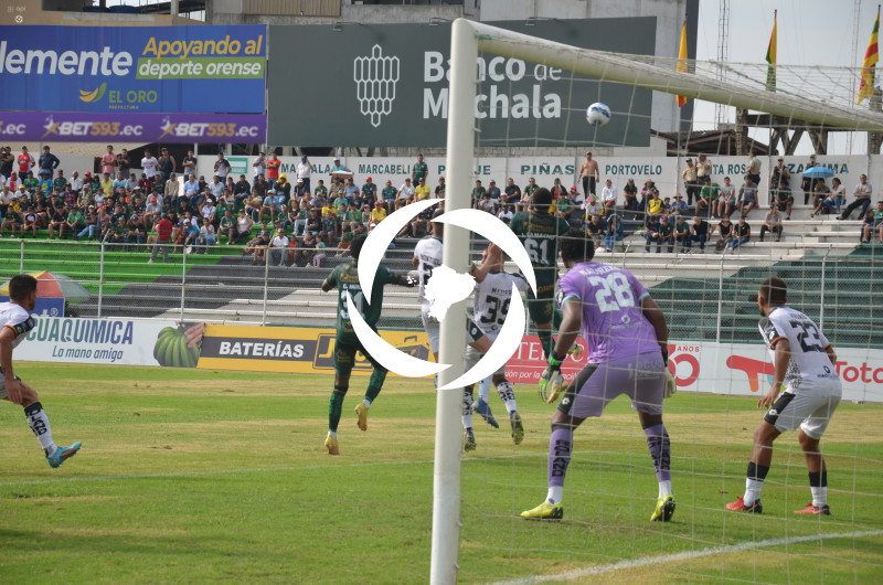 FBL-LIGAPRO-ORENSE-CUMBAYA