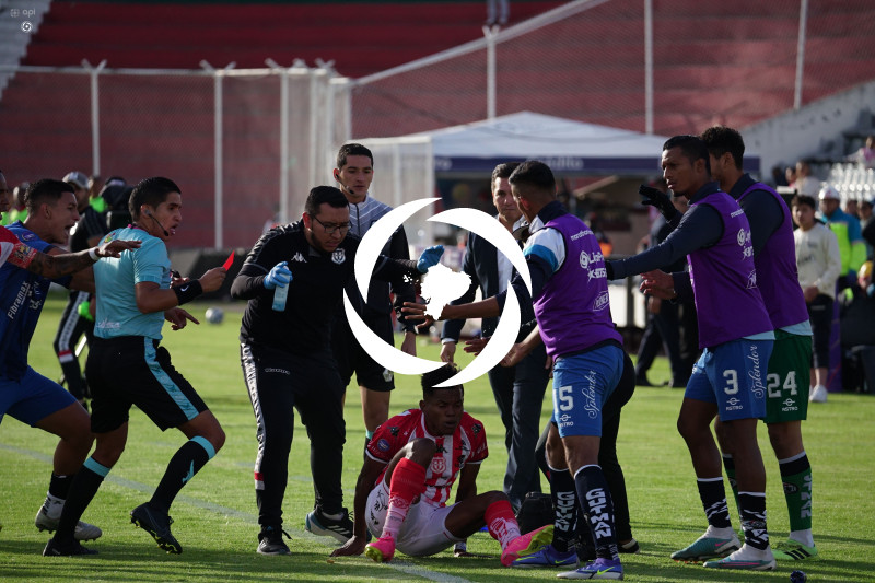 FBL-LIGA-PRO-BET593-TECNICO-GUAYAQUIL-CITY-