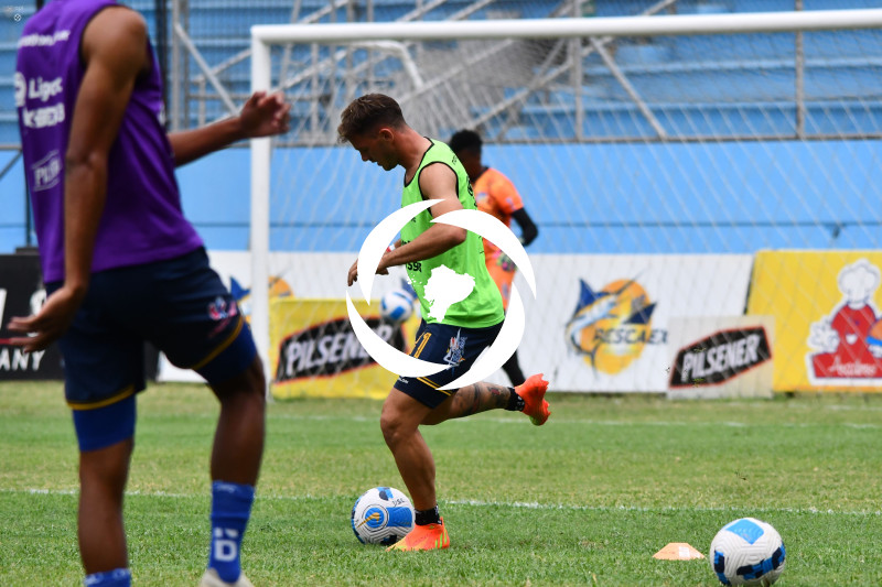 FBL-LIGAPRO-DELFIN-AUCAS