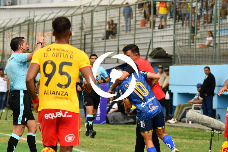 FBL-LIGAPRO-DELFIN-AUCAS