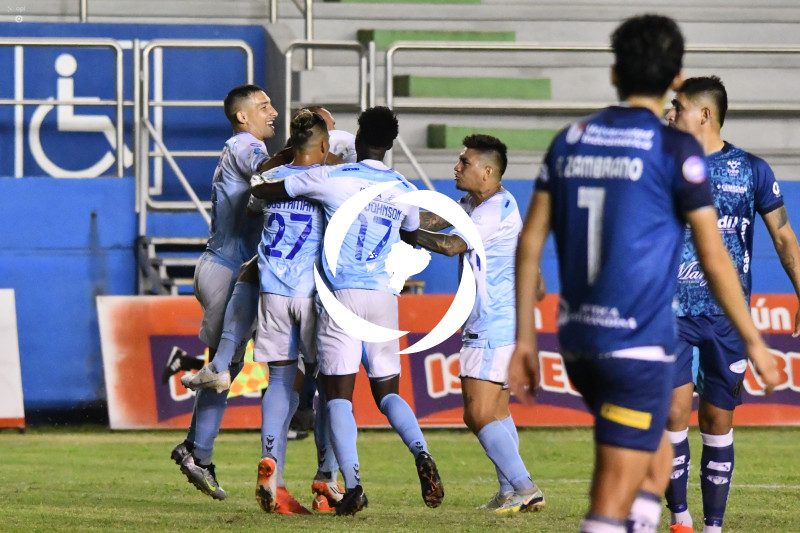 FBL-LIGAPRO-MANTA - MACARA
