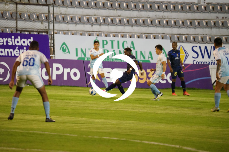 FBL-LIGA-PRO-BET593-SERIE-B-CHACARITAS-MANTA-
