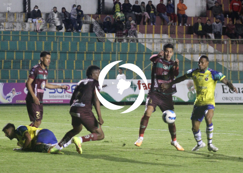 FBL-LIGAPRO-GUALACEO-MUSHUC RUNA