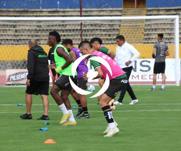 FBL-LIGAPRO-CUMBAYA-ORENSE