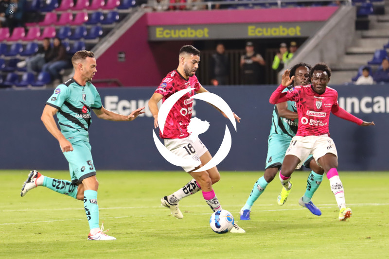 FBL-LIGA-PRO-ECUABET-INDEPENDIENTE-CUMBAYA