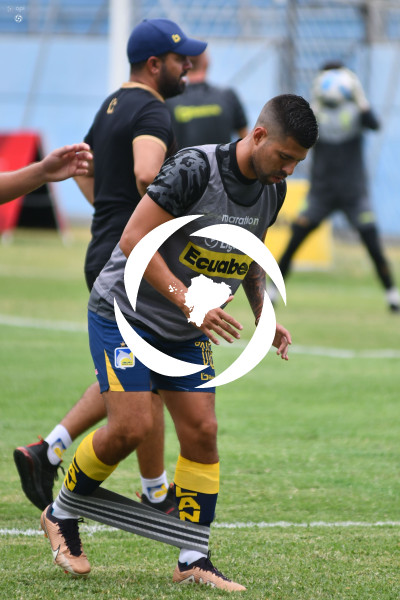FBL-LIGAPRO-DELFIN-MACARA