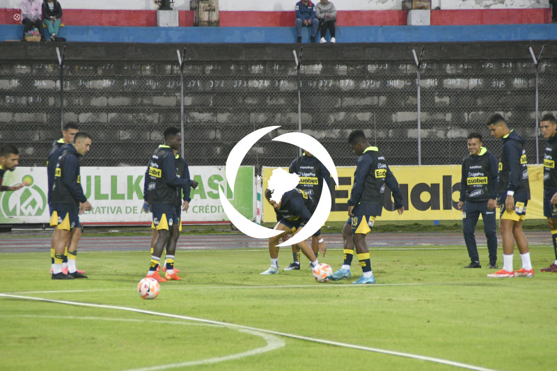 FBL LIGA PRO MUSHUC RUNA DELFIN