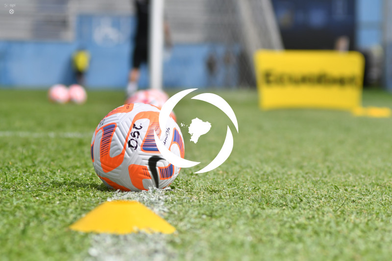 FBL-LIGAPRO-DELFIN-EMELEC