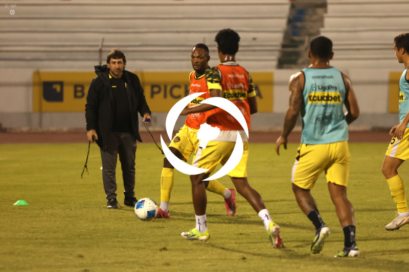 FBL-LIGAPRO-ECUABET-IMBABURA S.C-CHACARITAS F.C