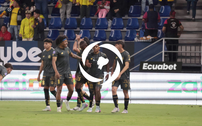 FBL LIGAECUABET VINOTINTO VS AUCAS