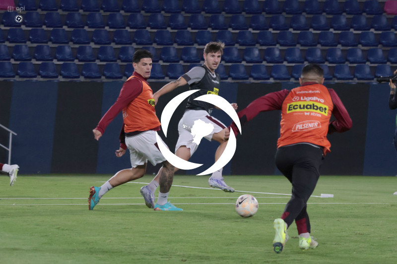 FBL LIGAECUABET VINOTINTO VS AUCAS