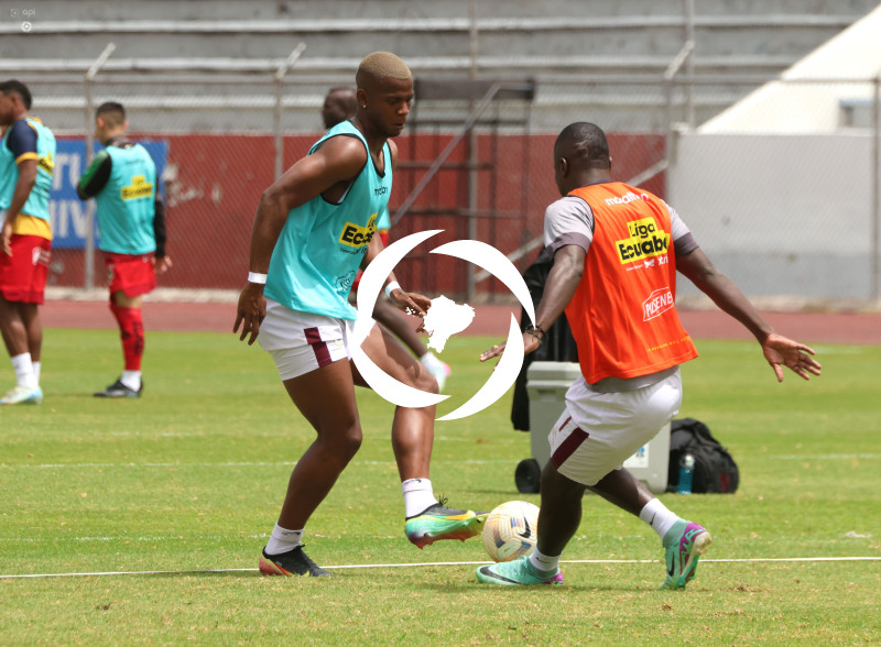 FBL-LIGAPRO-ECUABET-VINO TINTO-MUSHUC RUNA