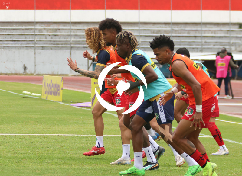 FBL-LIGAPRO-ECUABET-VINO TINTO-MUSHUC RUNA