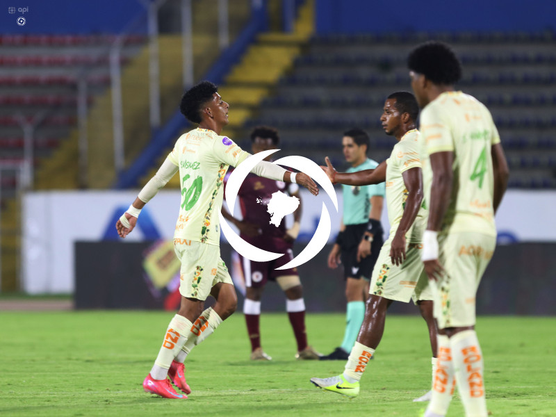 FBL LIGAECUABET VINO TINTO VS ORENSE