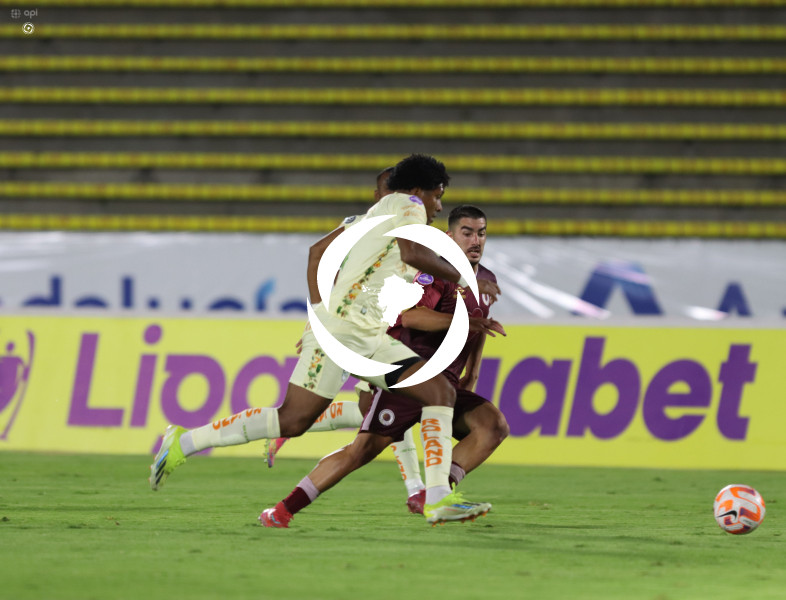 FBL LIGAECUABET VINO TINTO VS ORENSE