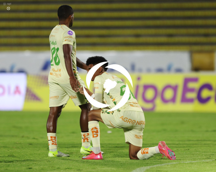 FBL LIGAECUABET VINO TINTO VS ORENSE