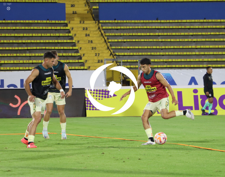FBL LIGAECUABET VINO TINTO VS ORENSE