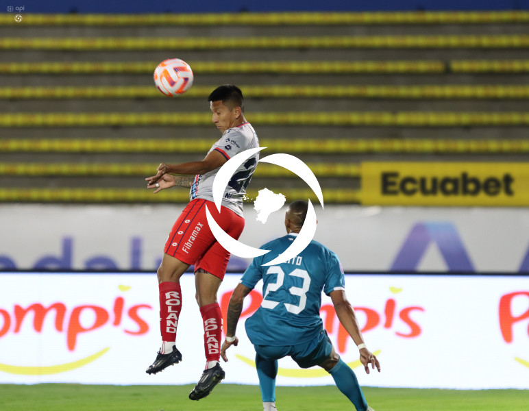 FBL  LIGA ECUABET  VINO TINTO VS NACIONAL