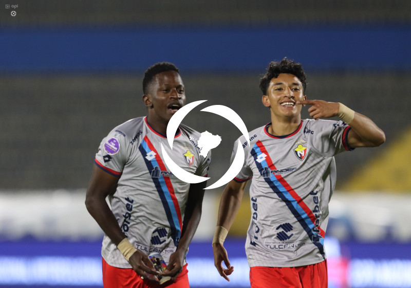 FBL  LIGA ECUABET  VINO TINTO VS NACIONAL