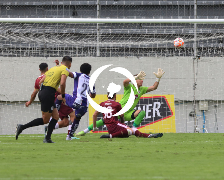 FBL LIGA ECUABET VINO TINTO VS TECNICO UNIVERSITARIO