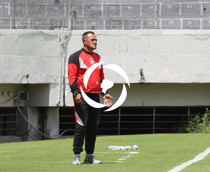 FBL LIGA ECUABET VINO TINTO VS TECNICO UNIVERSITARIO