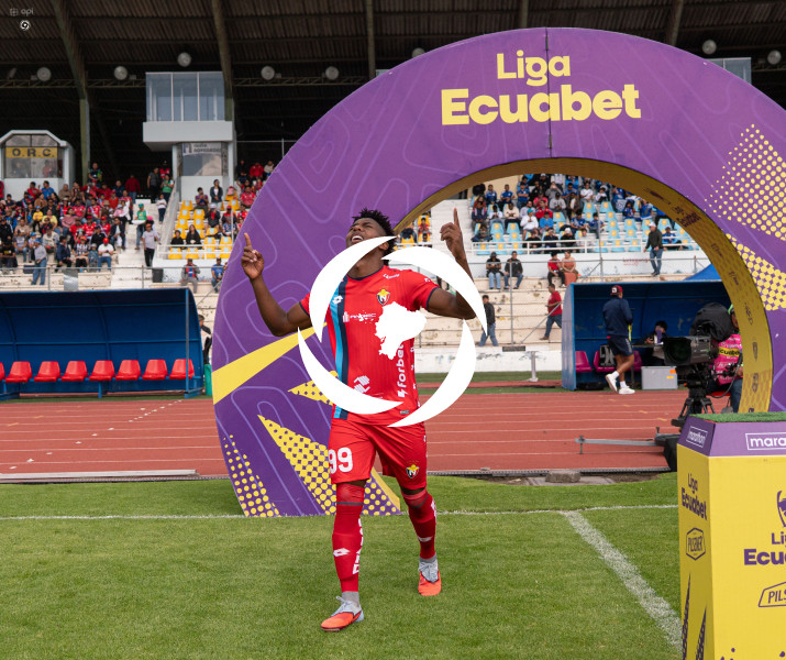 FBL LIGA ECUABET NACIONAL VS EMELEC