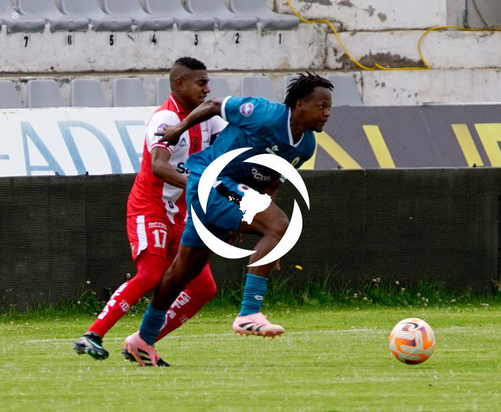 FBL LIGA ECUABET TECNICO VINO TINTO