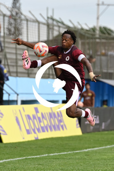 FBL-LIGA ECUABET-MANTA-VINO TINTO