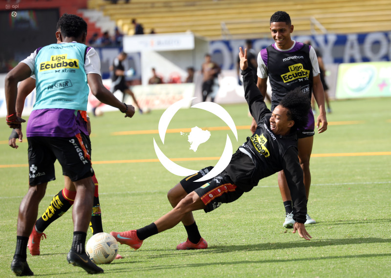FBL-LIGAPRO-D CUENCA-EMELEC