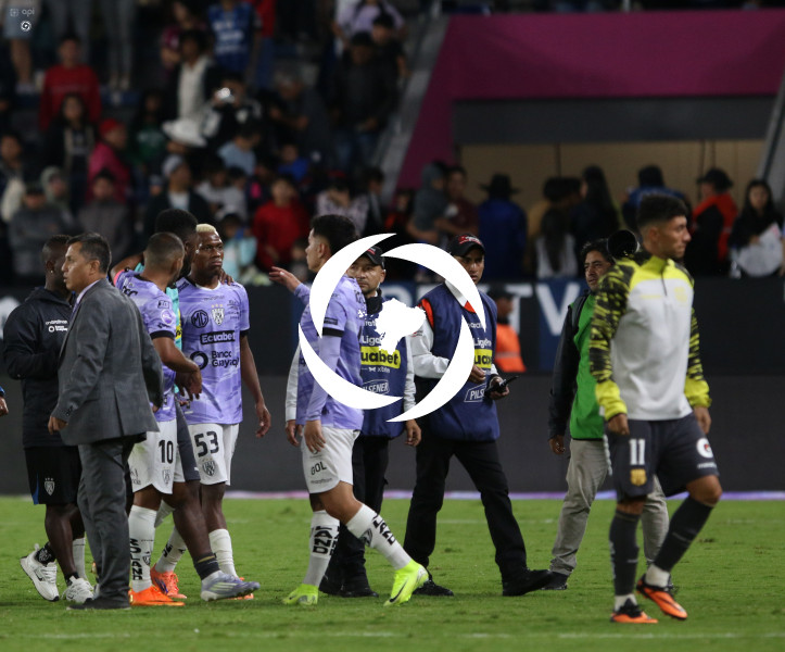 FBL LIGA ECUABET INDEPENDIENTE VALLE VS BARCELONA
