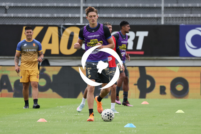 FBL LIGA ECUABET AUCAS VS CUENCA