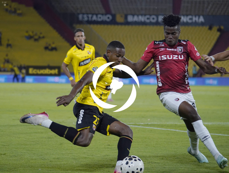 FBL-LIGAECUABET-BARCELONA-LEONES