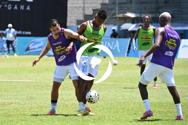 FBL-LIGA ECUABET-MANTA-CUENCA