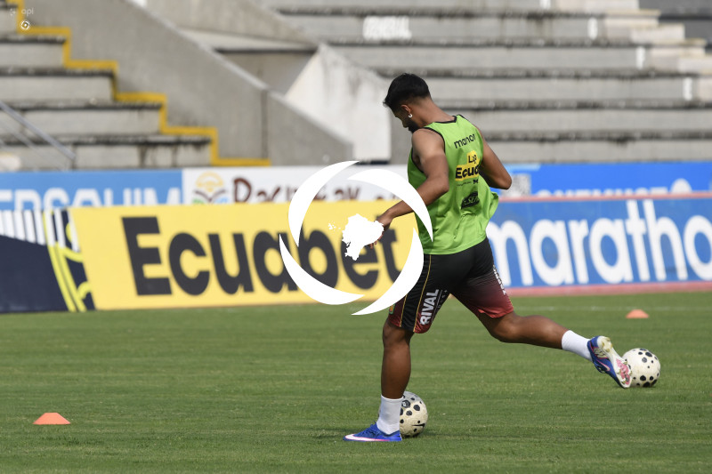 FBL LIGAPRO ECUABET GUAYAQUIL CITY VS DEPORTIVO CUENCA