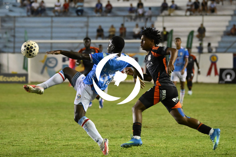 FBL-LIGA ECUABET-MANTA-EMELEC